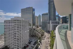 950 Brickell Bay Dr, Miami, FL 33131 - Photo 2