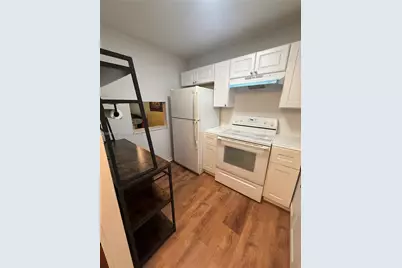 8590 Sunrise Lakes Blvd #309, Sunrise, FL 33322 - Photo 6