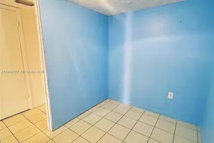 8261 SW 5th Terrace, Miami, FL 33126 - Photo 4