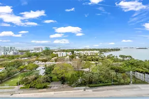 601 NE 36th St, Miami, FL 33137 - Photo 16