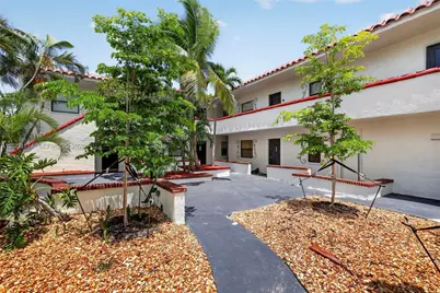 2300 NE 6th Ave #201, Wilton Manors, FL 33305 - Photo 12