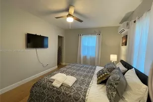 1178 NE 112th St, Miami, FL 33161 - Photo 18