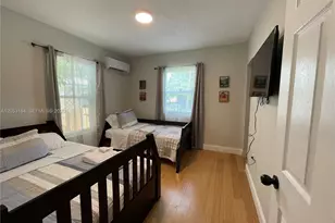 1178 NE 112th St, Miami, FL 33161 - Photo 28
