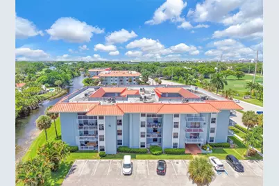 505 S Pine Island Rd #B102, Plantation, FL 33324 - Photo 1
