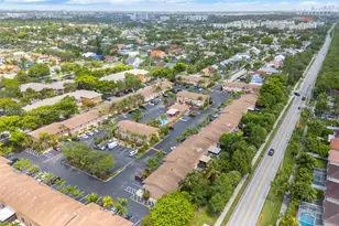 450 SE 7th St, Dania Beach, FL 33004 - Photo 32