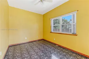 16520 SW 272nd St, Homestead, FL 33031 - Photo 12
