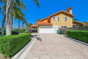 16520 SW 272nd St, Homestead, FL 33031 - Photo 4