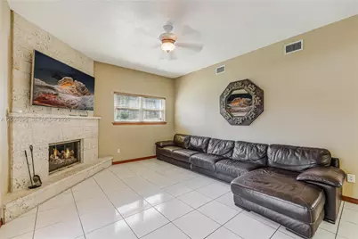 16520 SW 272nd St, Homestead, FL 33031 - Photo 20