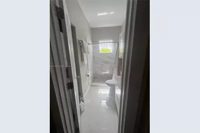 618 30th St, West Palm Beach, FL 33407 - Photo 22
