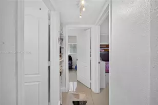 10141 SW 46th St, Miami, FL 33165 - Photo 22