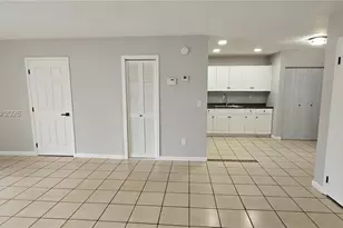19572 NW 29th Pl, Miami Gardens, FL 33056 - Photo 8