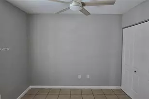 19572 NW 29th Pl, Miami Gardens, FL 33056 - Photo 6