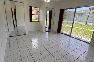 5325 SW 77th Ct, Miami, FL 33155 - Photo 10