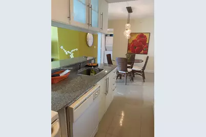 275 NE 18th St #809, Miami, FL 33132 - Photo 30