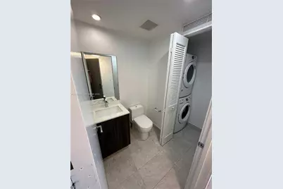 488 NE 18th St #3500, Miami, FL 33132 - Photo 10