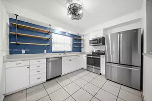 4946 2nd Ave N St Petersburg, Saint Petersburg, FL 33710 - Photo 14
