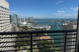325 S Biscayne Blvd, Miami, FL 33131 - Photo 2