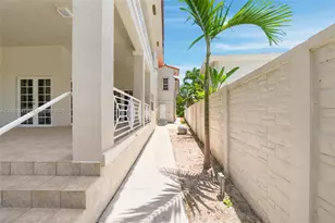 235 Atlantic Ave, Sunny Isles Beach, FL 33160 - Photo 38