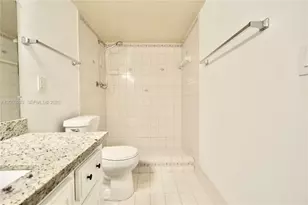 10447 SW 108th Ave, Miami, FL 33176 - Photo 8