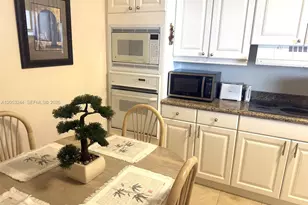 8925 Collins Ave, Surfside, FL 33154 - Photo 10
