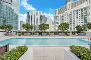 1300 Brickell Bay Dr, Miami, FL 33131 - Photo 14