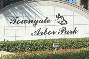 2316 SE 24th Ave, Homestead, FL 33035 - Photo 8