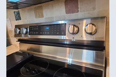 3500 Coral Way #812, Miami, FL 33145 - Photo 16