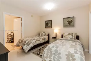 1830 S Ocean Dr, Hallandale Beach, FL 33009 - Photo 16