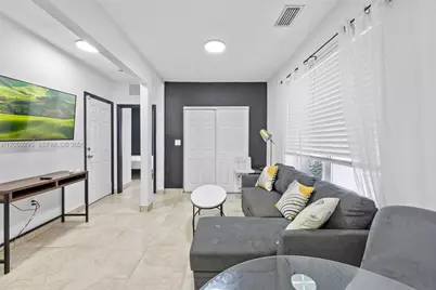 417 NE 26th St #5, Miami, FL 33137 - Photo 8