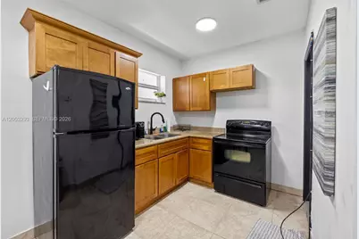 417 NE 26th St #5, Miami, FL 33137 - Photo 6