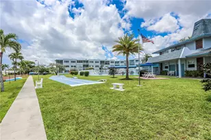 2200 Park Ln, Hollywood, FL 33021 - Photo 26