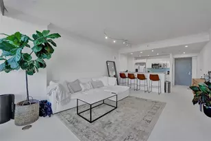 601 NE 36th St, Miami, FL 33137 - Photo 2