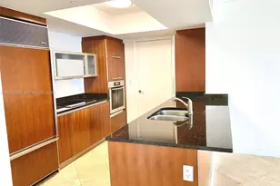 17201 Collins Ave, Sunny Isles Beach, FL 33160 - Photo 8