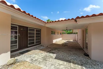 11950 SW 67 Ct, Pinecrest, FL 33156 - Photo 8