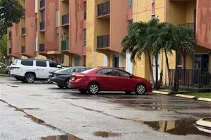 4705 NW 7th St, Miami, FL 33126 - Photo 1