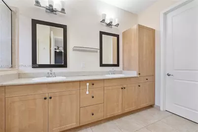 20914 NW 1st Dr, Pembroke Pines, FL 33029 - Photo 14