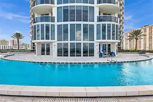 17201 Collins Ave, Sunny Isles Beach, FL 33160 - Photo 4