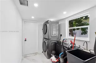 3261 Seaward Dr, Lauderdale by the Sea, FL 33062 - Photo 42