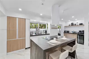 3261 Seaward Dr, Lauderdale by the Sea, FL 33062 - Photo 8