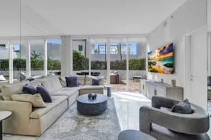 50 South Pointe Dr, Miami Beach, FL 33139 - Photo 1