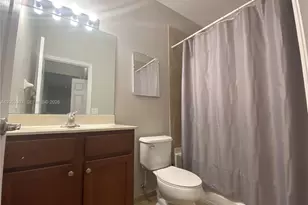 8960 NW 97th Ave, Doral, FL 33178 - Photo 16
