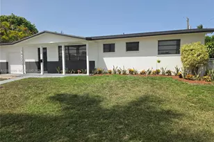 19225 Franjo Rd, Cutler Bay, FL 33157 - Photo 4