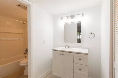 20260 NE 3rd Ct #2, Miami, FL 33179 - Photo 6