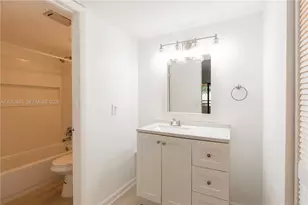 20260 NE 3rd Ct, Miami, FL 33179 - Photo 6