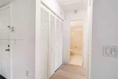 20260 NE 3rd Ct #2, Miami, FL 33179 - Photo 10
