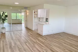 101 SW 132nd Way, Pembroke Pines, FL 33027 - Photo 4