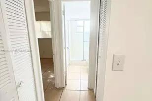 961 NW 45th St, Deerfield Beach, FL 33064 - Photo 4