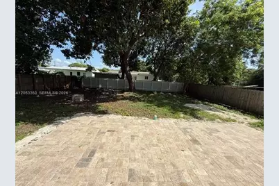 1121 NW 56th St #0, Miami, FL 33127 - Photo 4