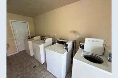 1370 NE 119th St #137021, Miami, FL 33161 - Photo 14