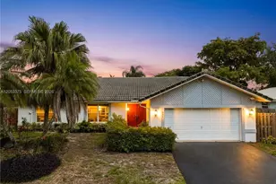 251 NW 92nd Ave, Coral Springs, FL 33071 - Photo 2